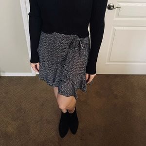 Black and White wrap skirt from Forever 21!
